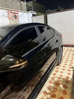 هیوندای ئەلەنترا